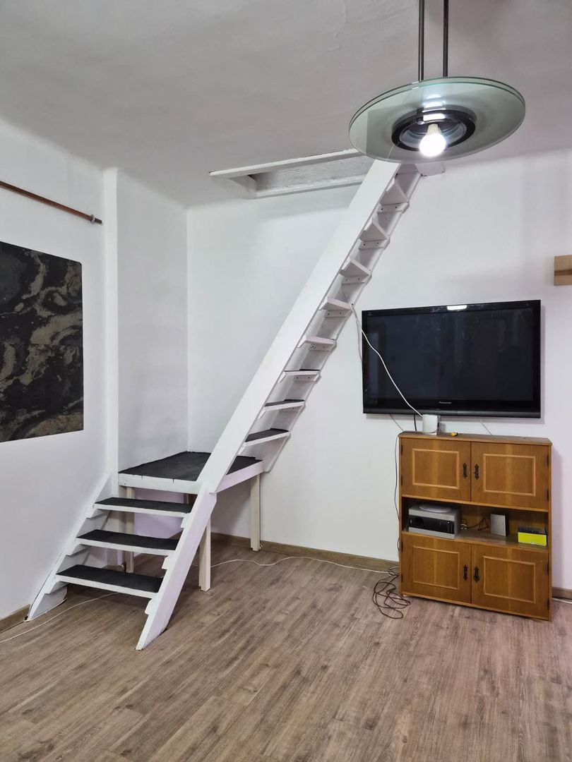 De vânzare apartament cu studio muzica si atelier în pod, Mall Vitan - Poză 2
