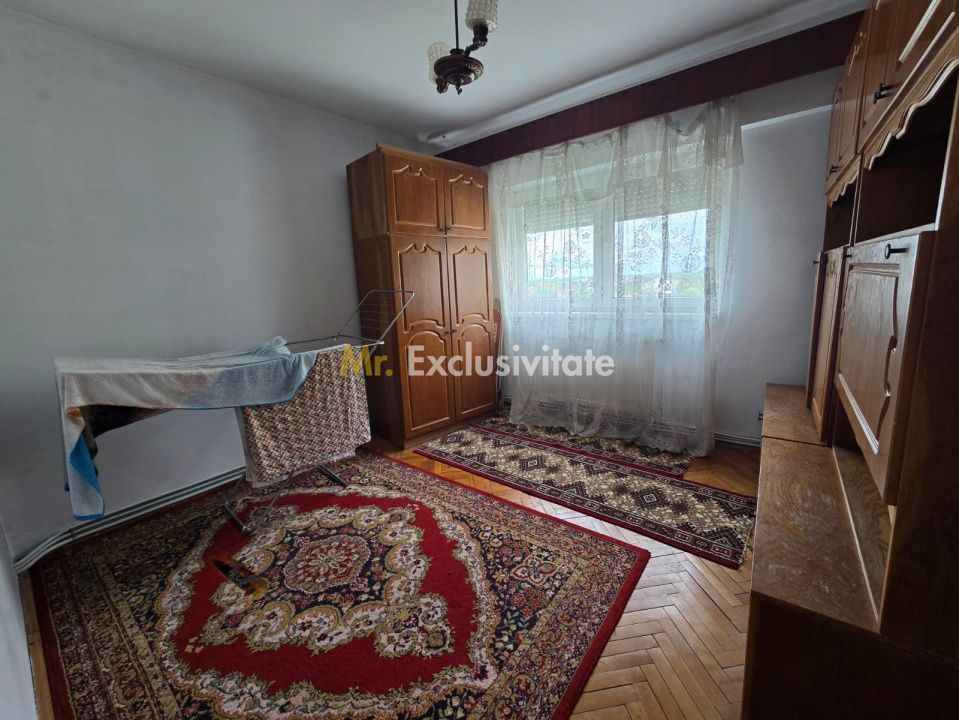 De vânzare apartament 4 camere Careiului Satu Mare - Poză 5