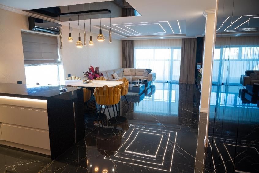 Penthouse exclusivist cu terase spectaculoase și jacuzzi. - Poză 2