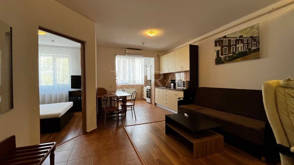2 camere mobilat, parcare CF, zona Florilor Florești. - Poză 1