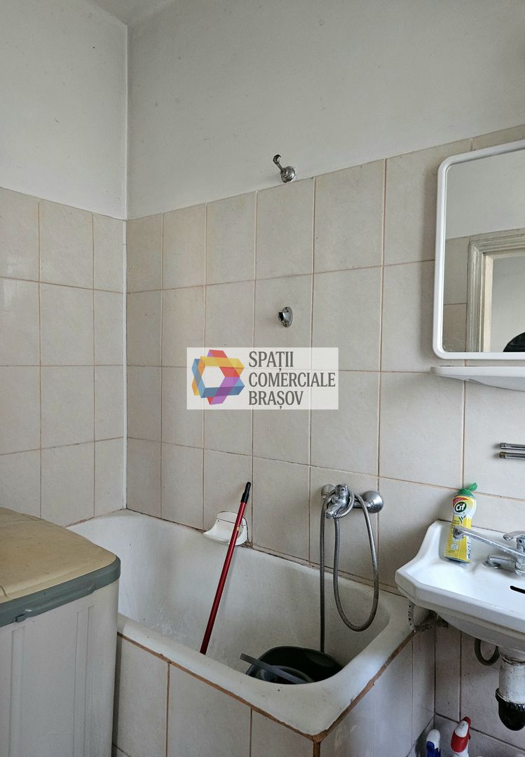 Casa individuala Sacele, 67 mp + 40 mp garaj + 515 mp curte - Poză 5