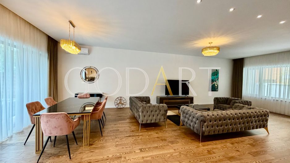 Vilă individuală de lux | Piscină privată | 4 dormitoare | Erou Iancu - Poză 2