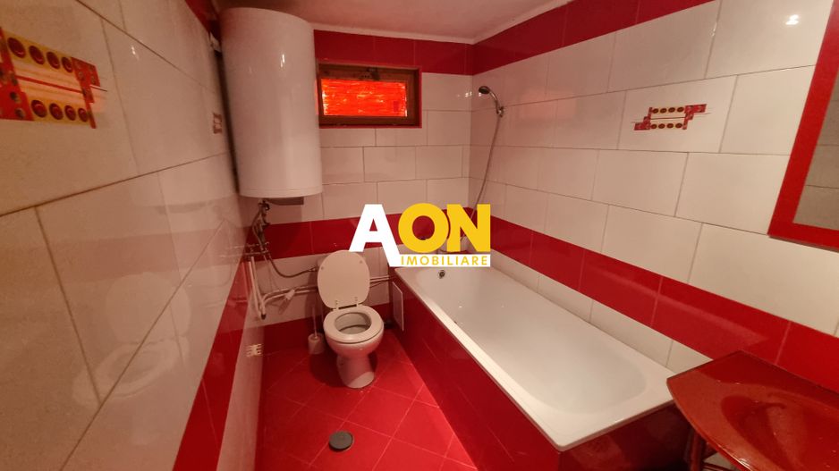 De vanzare casa P+M in stil rustic, 312 mp teren, Barabant - Poză 11