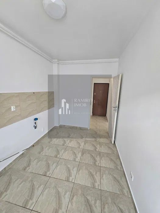 Apartament 2 camere Grand Arena/centrala proprie - Poză 3