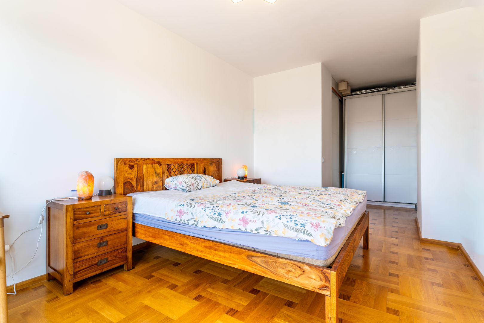Apartament 2 camere de vânzare Elite Junior, 61.8 mp, etaj intermediar - Poză 9