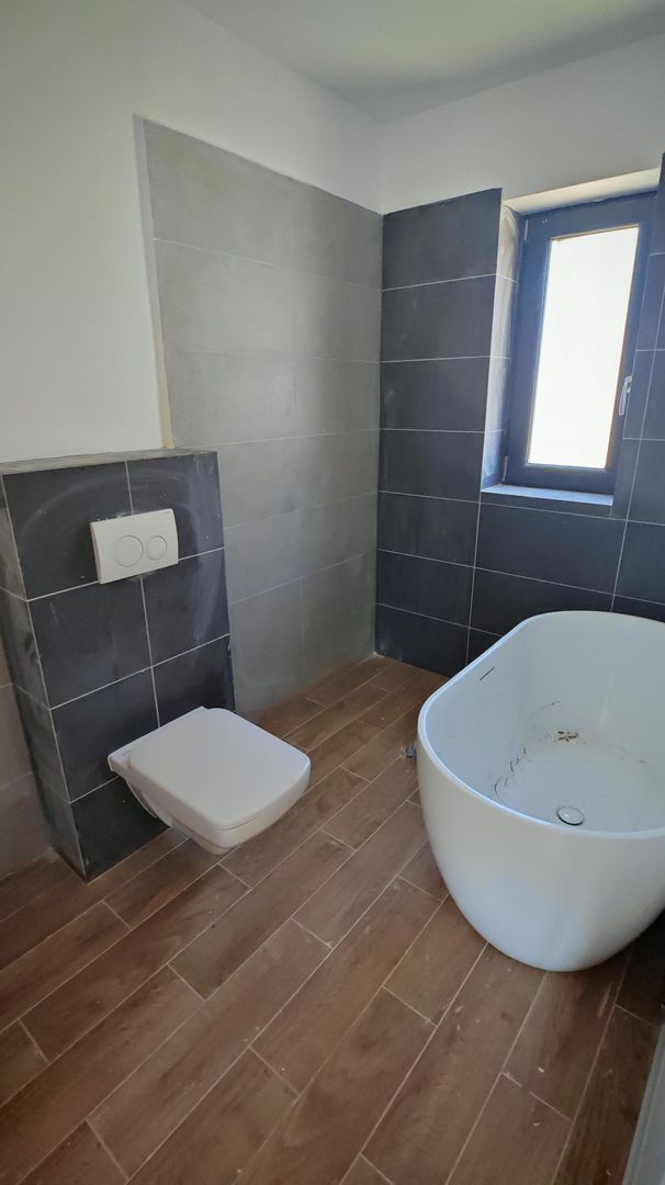 Casa individuala constructie NOUA Codlea,PARTER ,4 camere,curte 400 mp - Poză 3