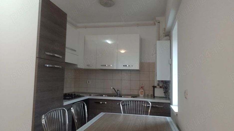 Apartament cu 2 camere de inchiriat, in zona Cetate - Poză 2