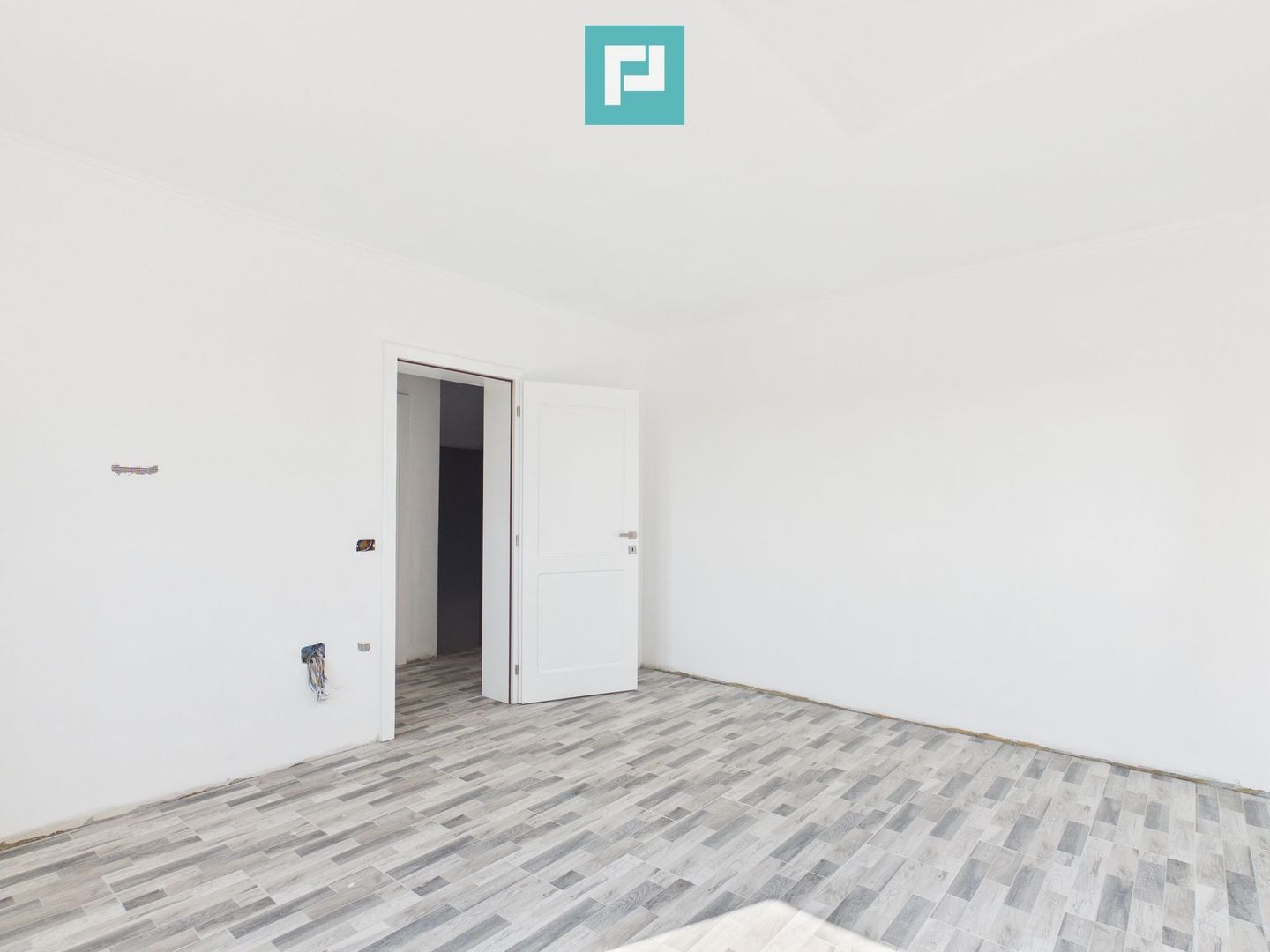 Casă nouă, finisată interior, 130mp utili Curtici - Poză 11
