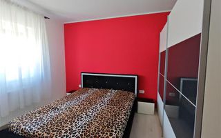 Giroc 2 camere decomandat (transformat din 3camere) et 1 loc parcare - Poză 11