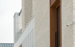 6cam/4dorm,5bai,95mp ampr,425mp teren,garaj,2parc/Voluntari-jud.IF - Poză 3