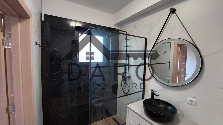 Inchiriez studio in centru, bloc nou, modern amenajat - Poză 5