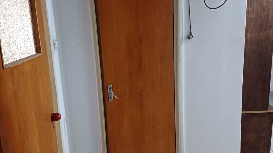 Drumul Taberei Valea Ialomitei 3 camere de vanzare - Poză 1