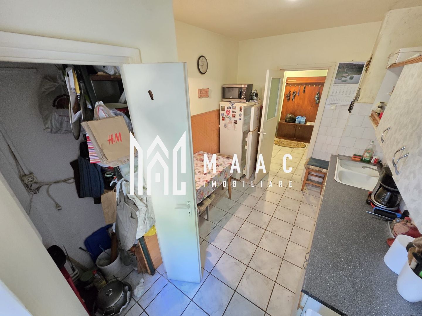 Apartament 3 camere decomandate 2 bai Zona Strand - Poză 2