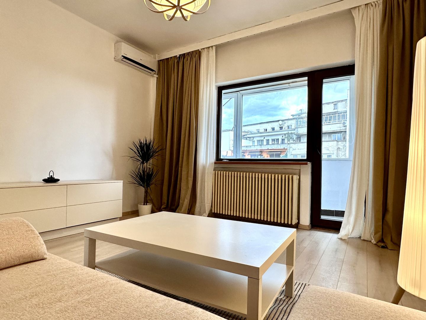 Garsoniera Vasile Lascar 33, bloc 1979 - zona Batistei - Armeneasca - Poză 3