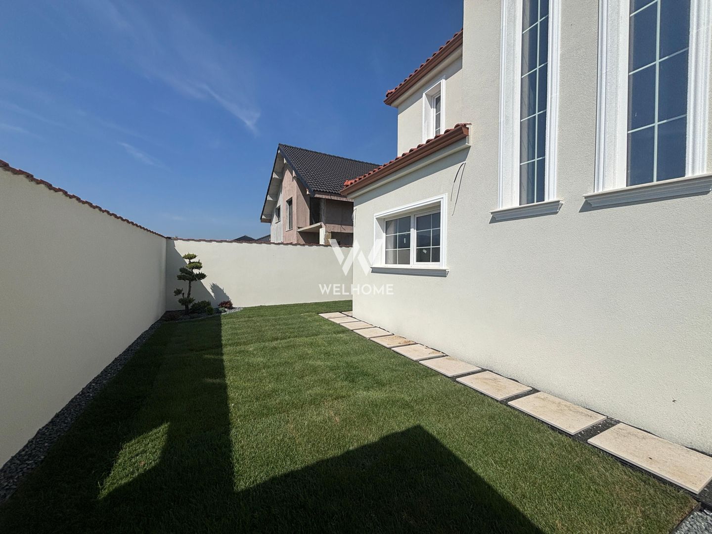 Vila EXCLUSIVISTA cu Piscina, Garaj si 3 Terase - Poză 10