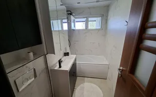 Apartament 2 camere semidecomandat Zizinului Brasov - Poză 11