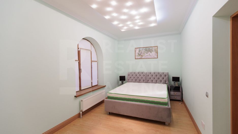 Chirie, casă, 2 nivele, 7 camere, str. Mihai Boț, Buiucani - Poză 4