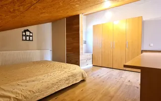 Casa semimobilata semiutilata modern cartier Izvor Tarlungeni Brasov - Poză 11