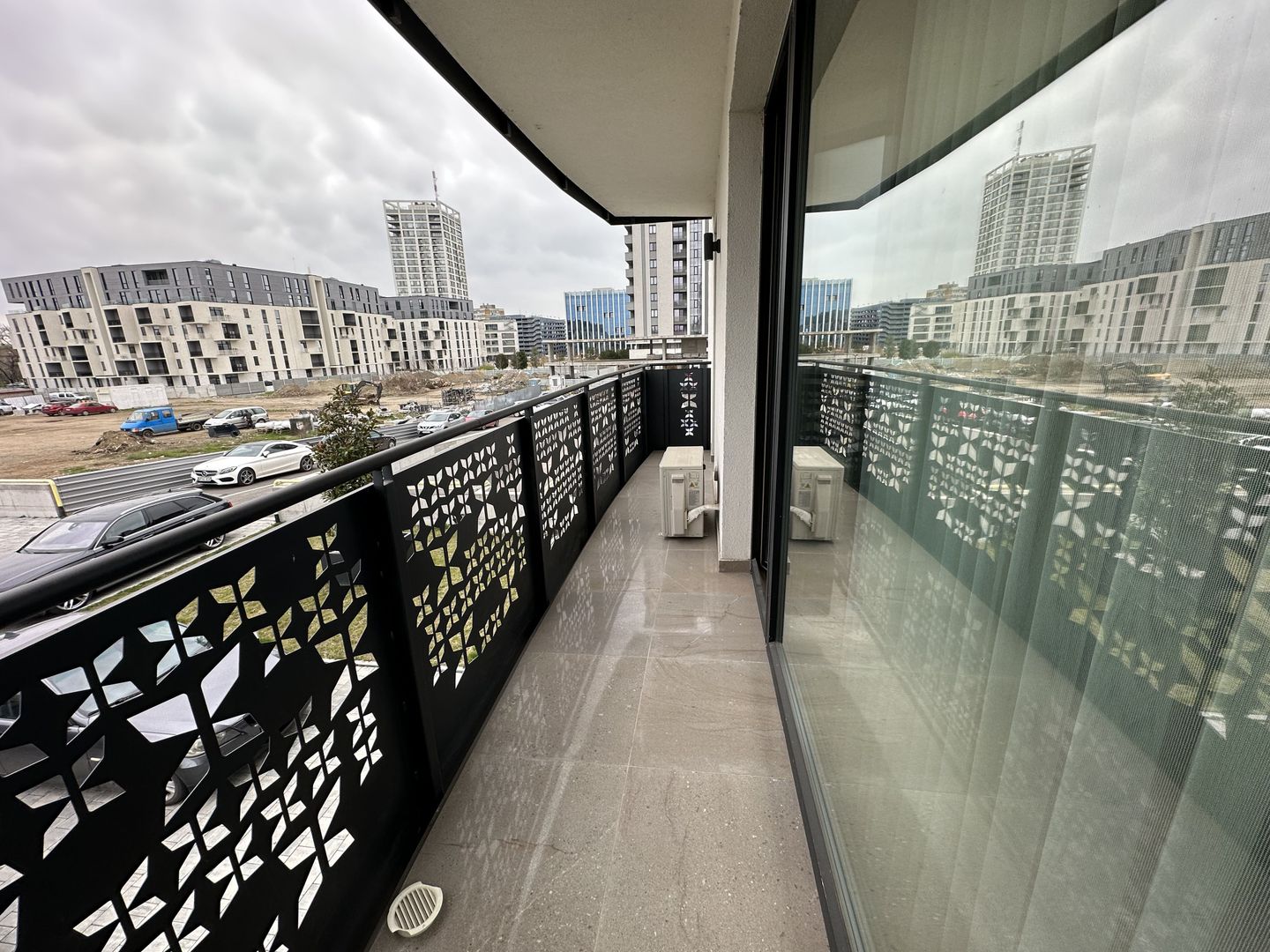 Apartament bloc nou 3 camere - parcare subterana - Poză 17