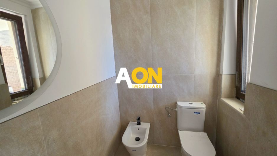 Casa premium la cheie, 4 camere, 1477 mp teren, Ciugud - Poză 9