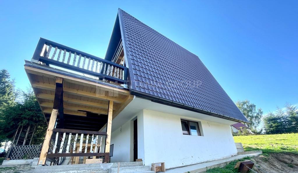 INVESTITIE Vila moderna + vila la rosu, teren 1480 padure - Poză 19