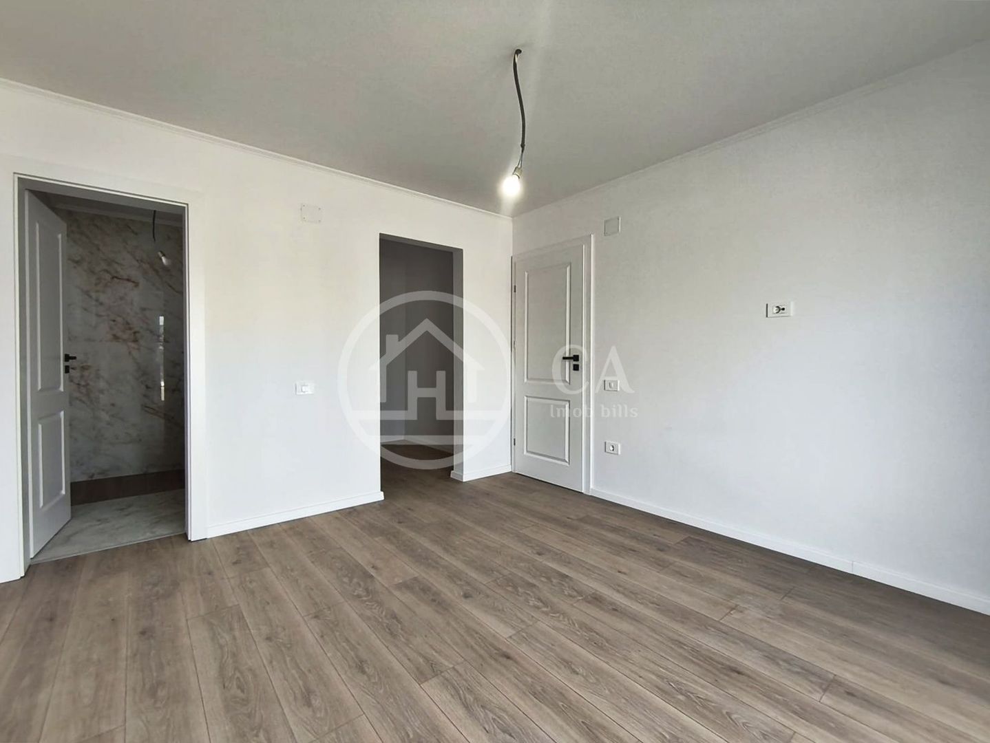 Casa de inchiriat cu 4 camere in Cheriu, Bihor - Poză 12