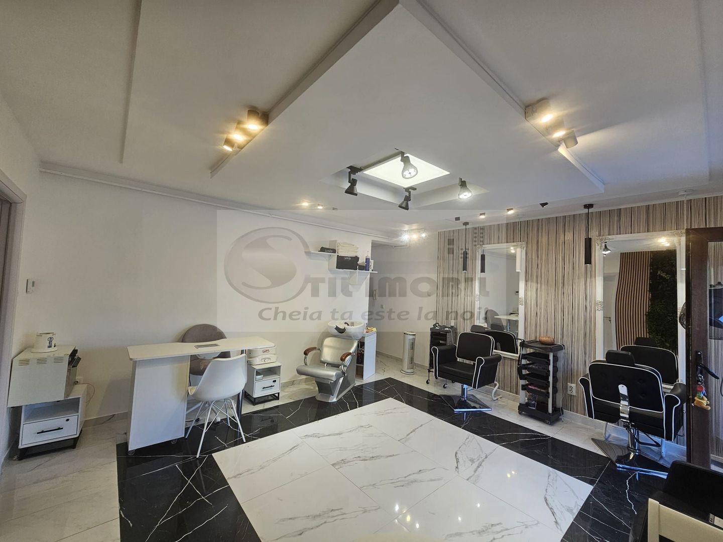 START BUSINESS - Spatiu comercial - Coafor/Frizerie - amenajat complet - Poză 2