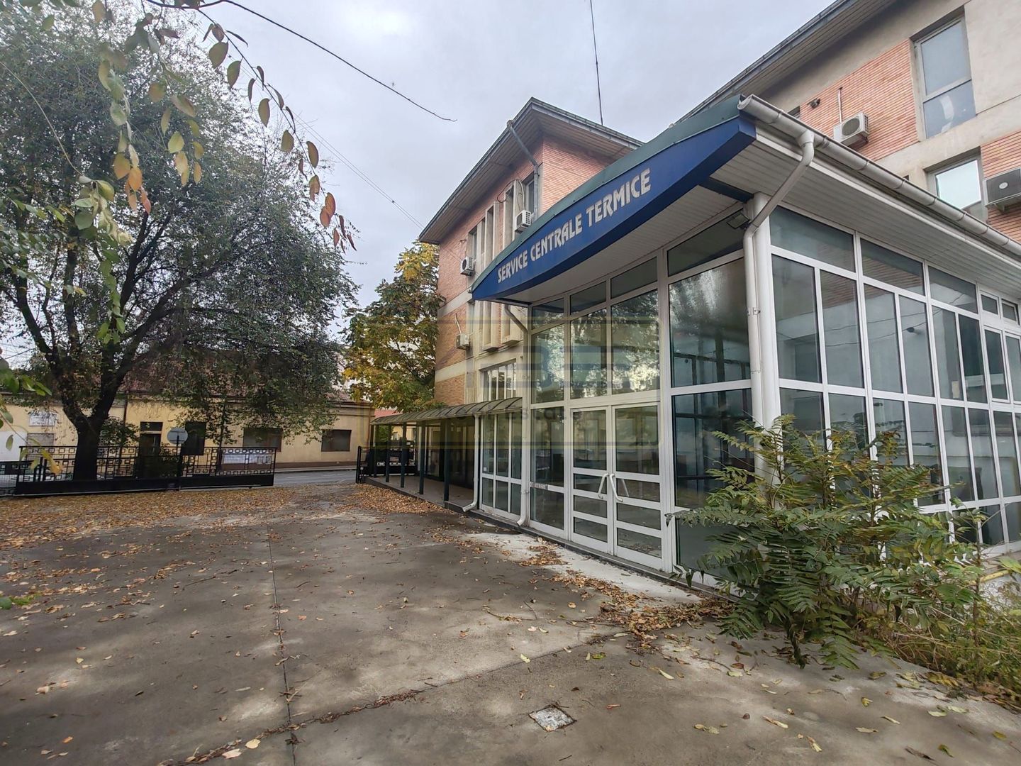 ULTRACENTRAL- Spatiu Comercial/Office- Independentei/Golia! - Poză 2