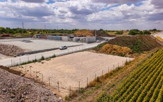 Teren de inchiriat – 1.020 mp – Varianta Ovidiu / Targul de Leg-Fructe - Poză 2