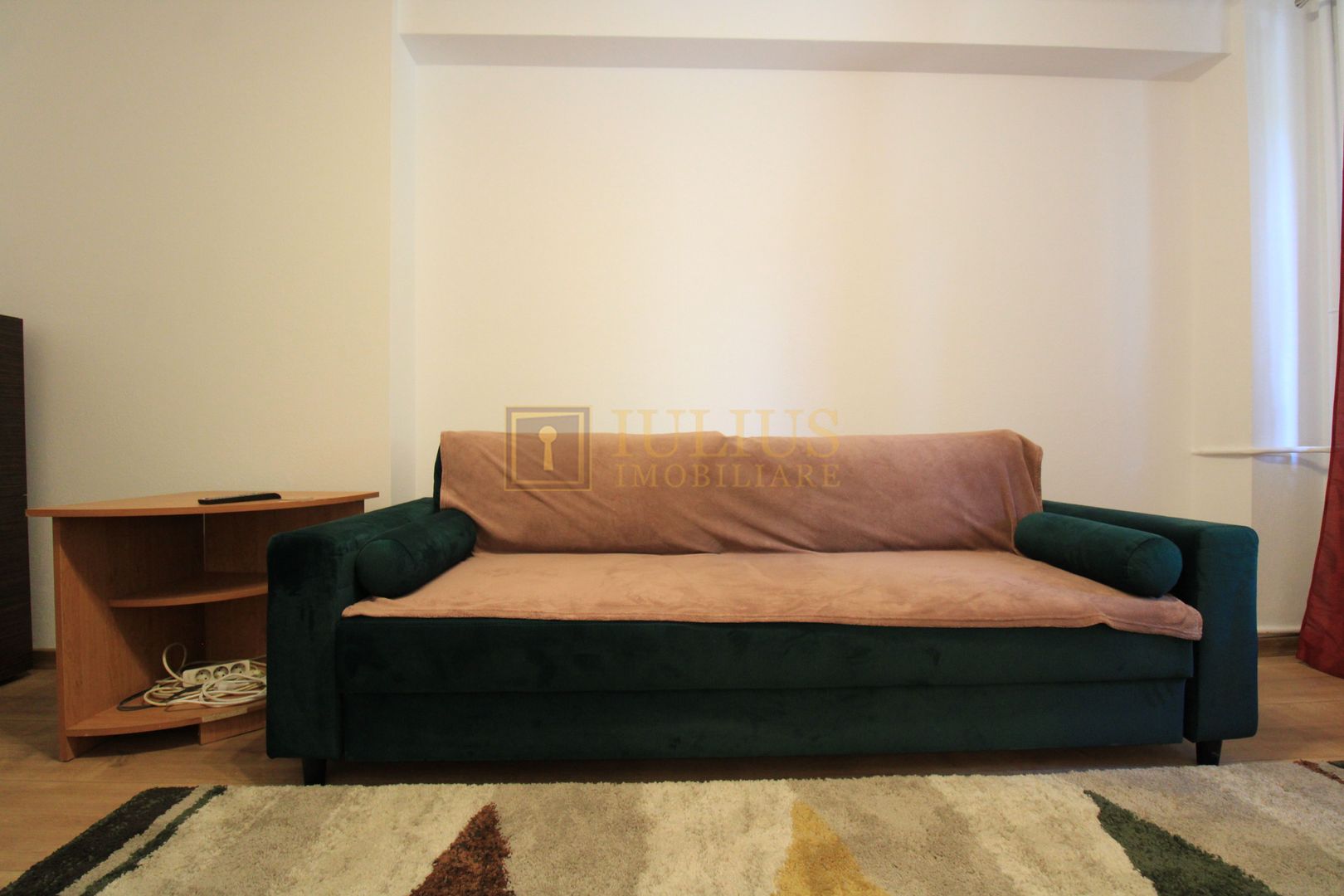 In spate la Facultatea de medicina, 2 camere - Poză 1