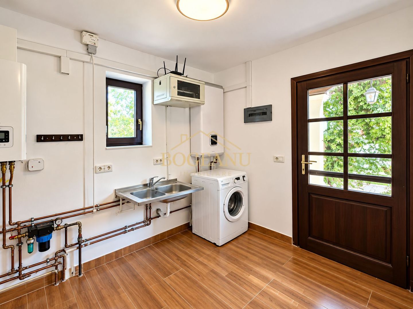 BG205-CASĂ MEDITERANEANĂ 5 CAMERE, TEREN 720 MP, GARAJ | SÂNMIHAIU ROM - Poză 19