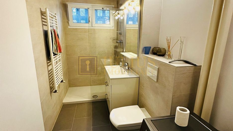 4 camere, 2 bai, centrala proprie - Poză 13