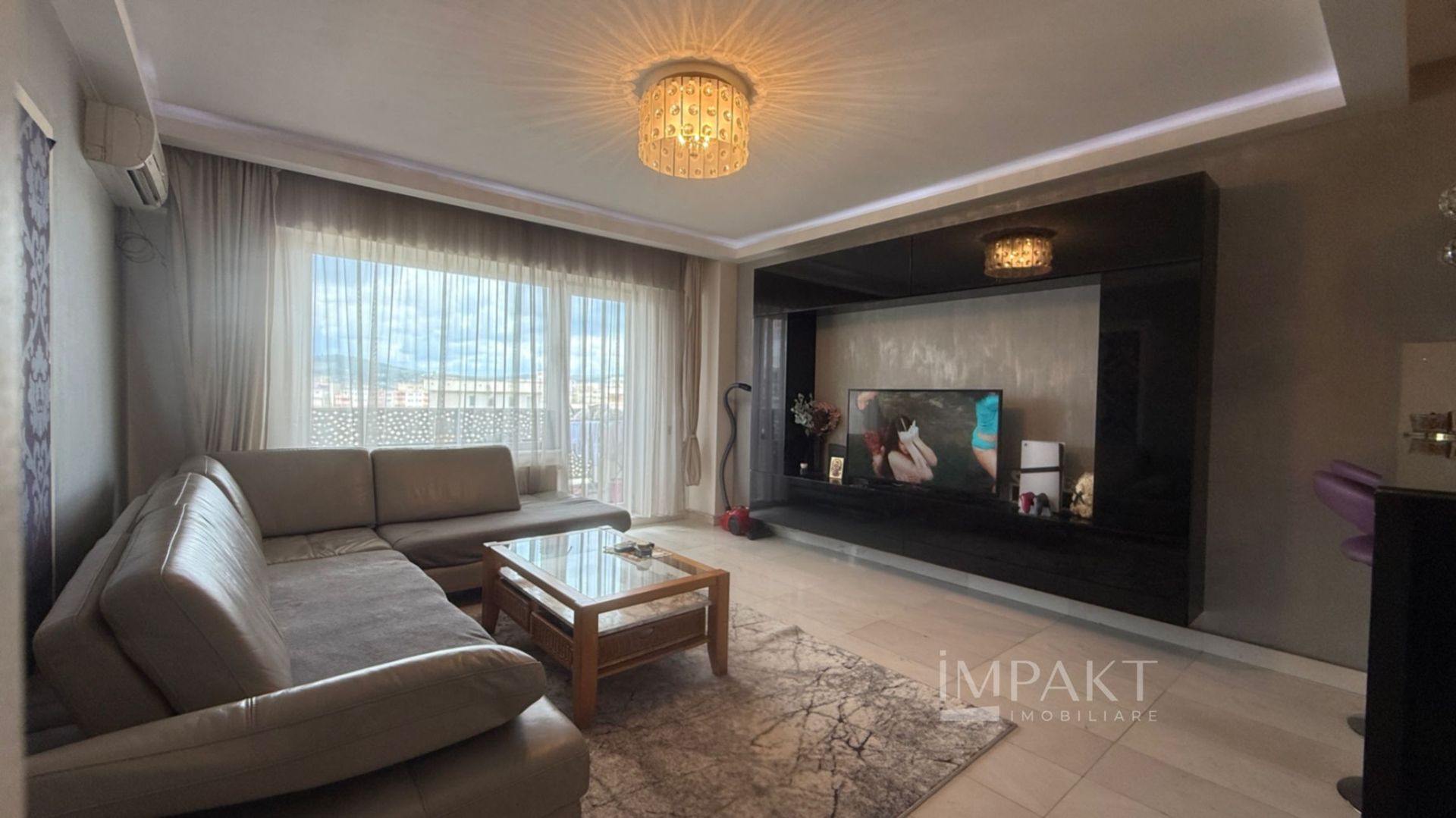 Apartament cu 2 camere si terasa 13 mp pe Dorobantilor - Poză 1