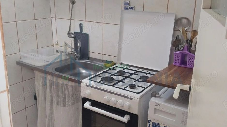 #, vând garsonieră în Tudor, în spate la Iulius Mall (Iasi) - Poză 4