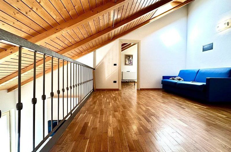 Apartament în Piața Unirii - renovat - mobilat și utilat - Poză 21