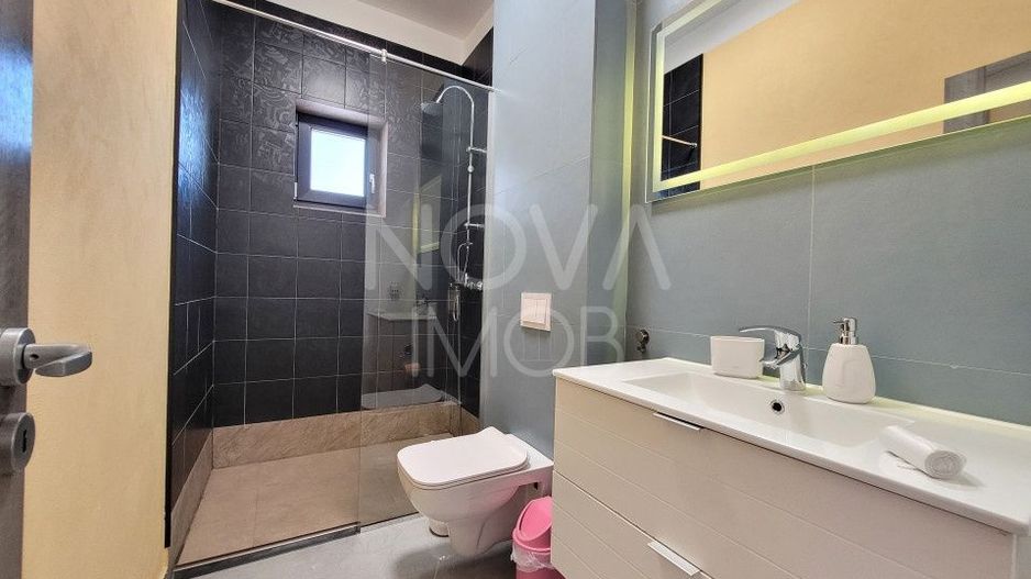 Apartament de vanzare, 3 camere cu gradina + 2 locuri de parcare -Selimbar - Poză 10