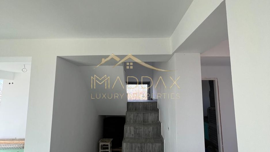 Vila moderna 4 camere // 114 // teren 440mp / Tunari/ Localitatea Dimieni - Poză 5