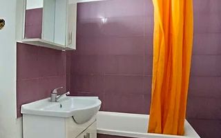 Apartament cu trei camere, zona Racadau 77 mp , etaj intermediar - Poză 7