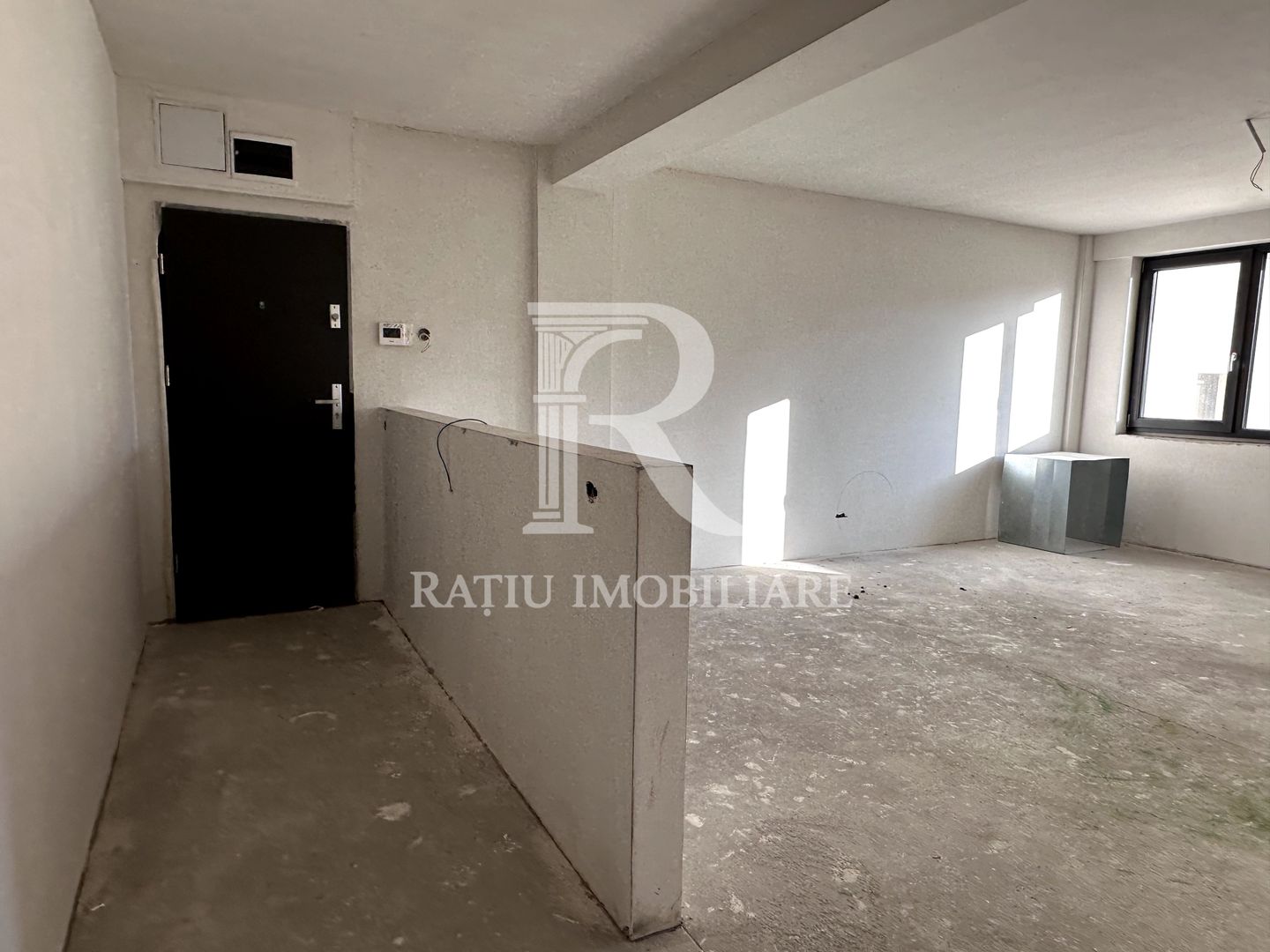 Apartament cu 3 camere | Ultracentral | Oradea - Poză 8