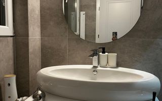 Garsonieră boemă Grădina Icoanei, centrală proprie, renovată lux - Poză 4
