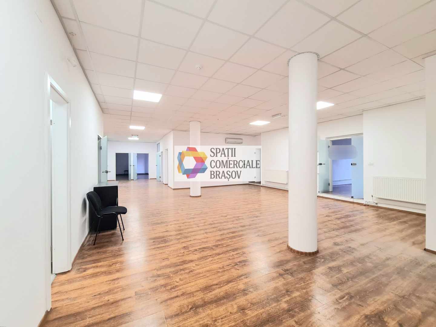 Spatiu birouri de închiriat Brasov - 220 mp # spatii-comerciale-brasov.ro - Poză 1