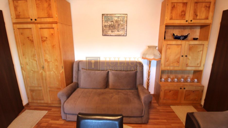 Apartament spatios, 3 camere, semidecomandat, Calea Buziasului - Poză 11