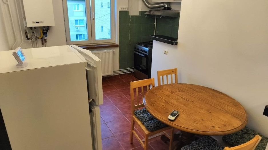 Inchiriere Apartament 2 camere- Zona Piata Sudului - Poză 5