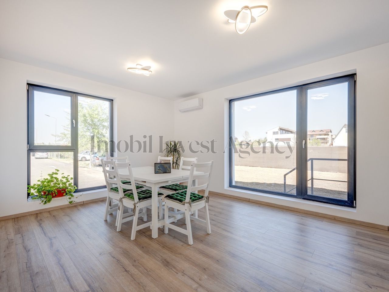 Vila Duplex 5 camere Otopeni - Poză 4