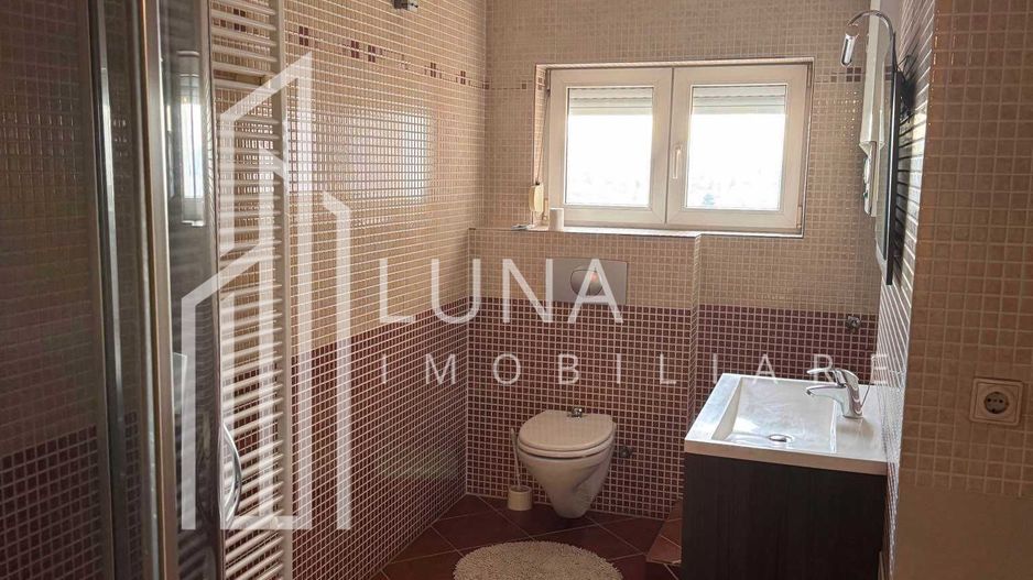 Apartament Ultracentral la Etajul 9 – Lângă Teatrul Național - Poză 3