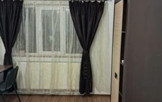 Apartament 3 camere de vanzare Lujerului