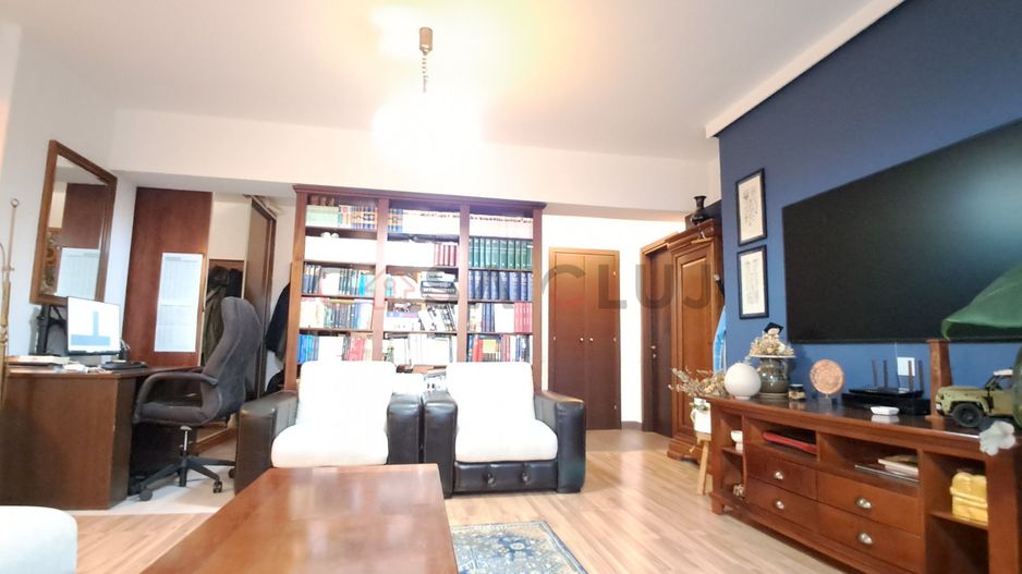 Zonă exclusivistă, Plopilor!! - Poză 4