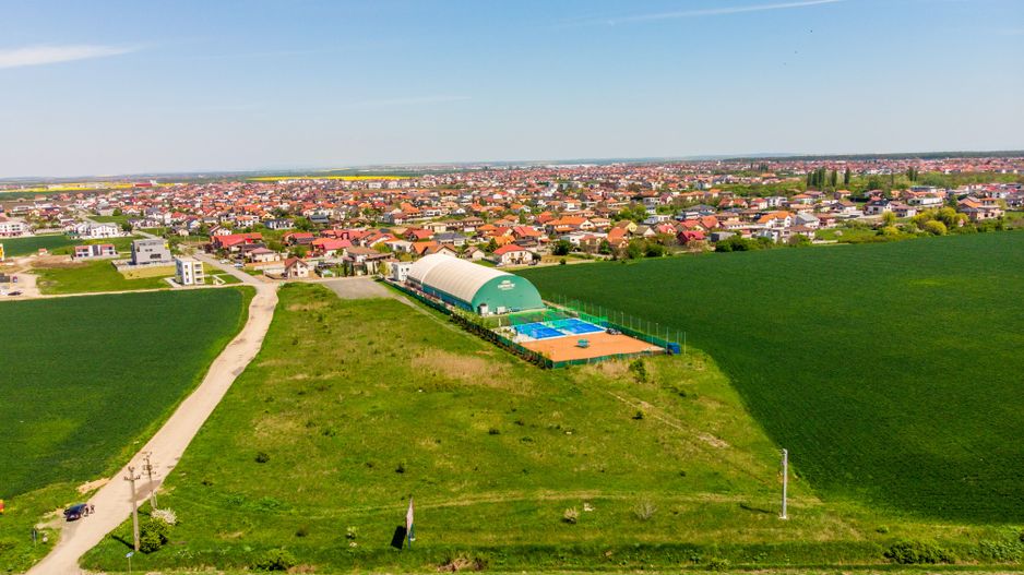 Teren de 10.000 mp amplasare avantajoasă - Poză 6