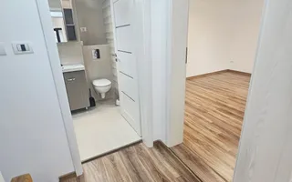 Spațiu de birouri de închiriat, 6 camere – Central, Ploiești - Poză 43