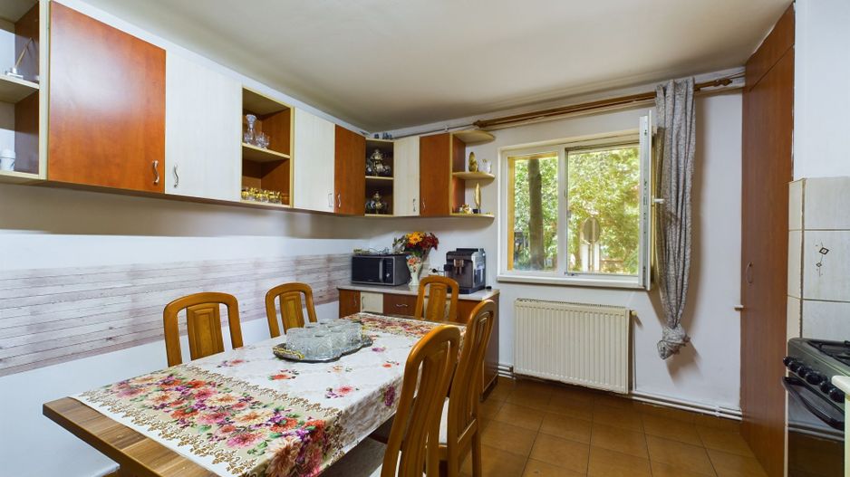 Apartament 3 camere zona Soarelui - Poză 6